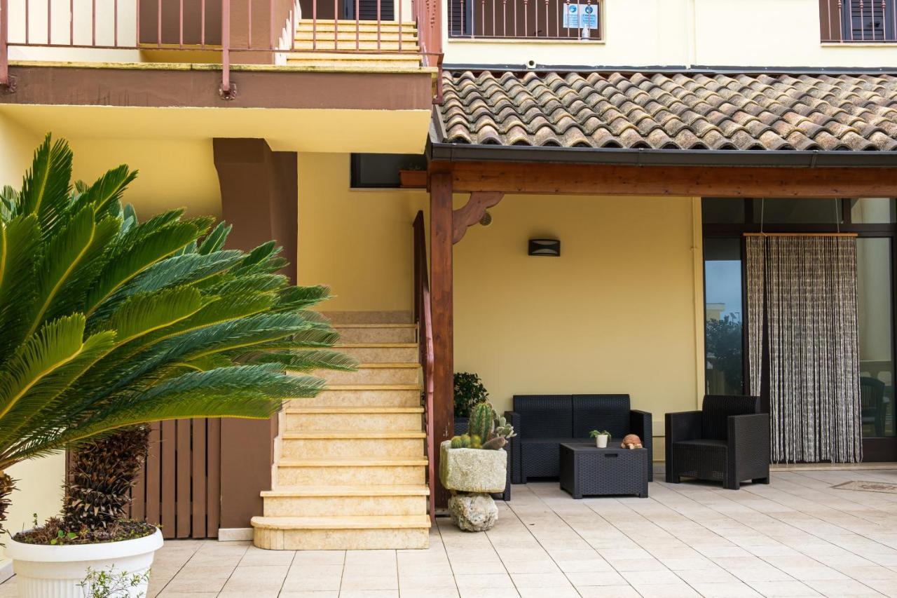 Olimpo B&B Giurdignano Extérieur photo